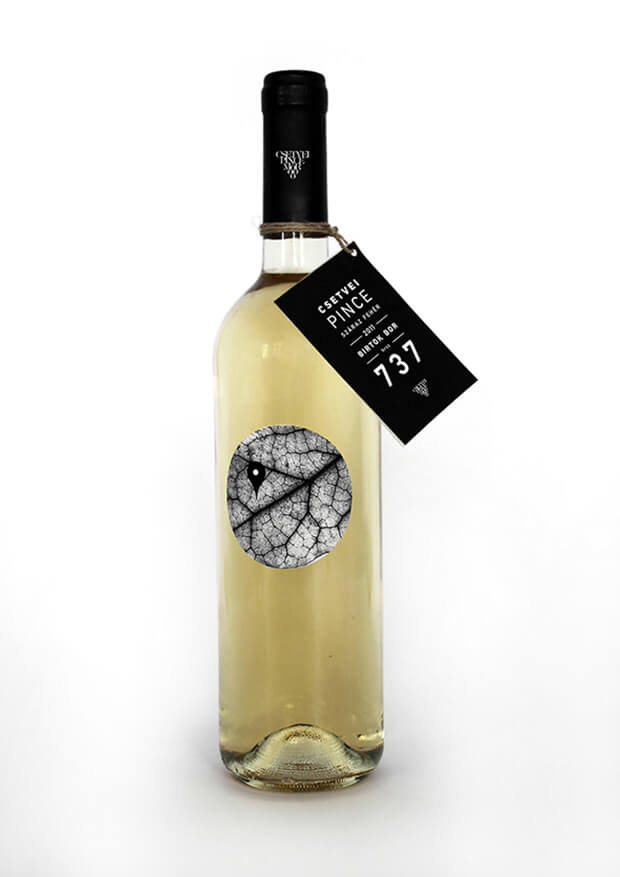 wine label designs_packhelp_csetvei pince